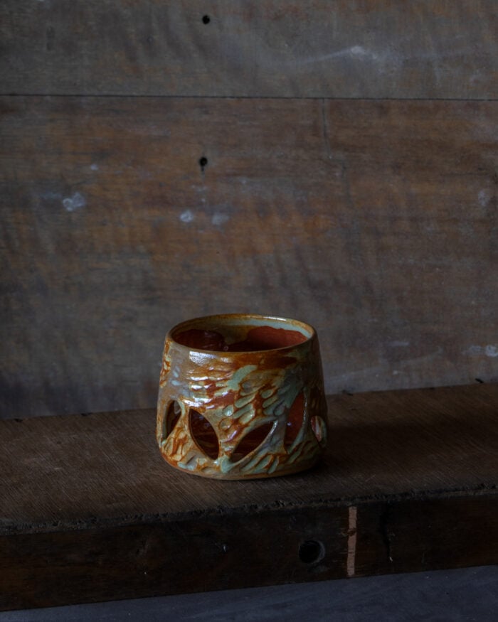 The Red Rock collection is inspired by the volcanic region near Alvie called Red Rock with its panoramic vista atop the lookout of lush green pastures and lakes view.